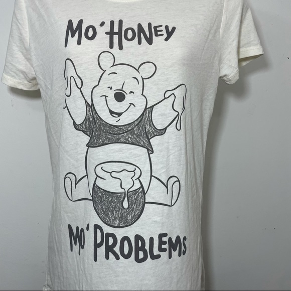 Disney poo bear mo honey no problems t shirt cream small crew neck - Picture 2 of 6